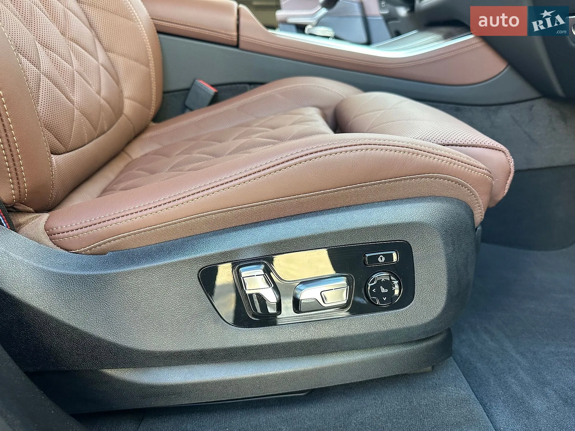 2025 BMW X5 - мініатюра 48