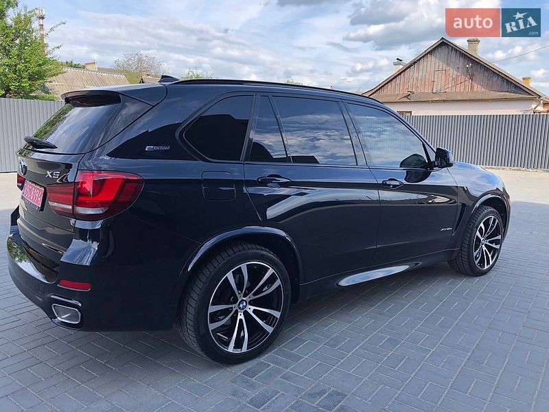 Внедорожник / Кроссовер BMW X5 2017 в Костополе