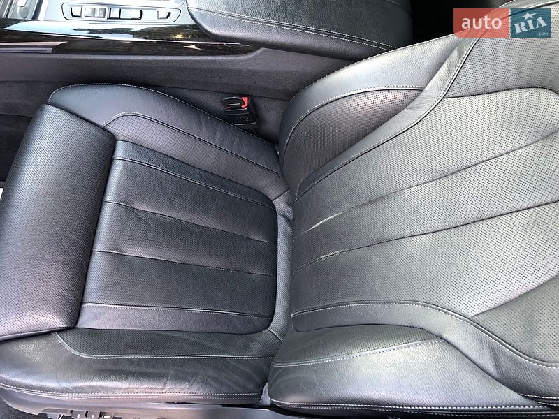 Внедорожник / Кроссовер BMW X5 2017 в Костополе