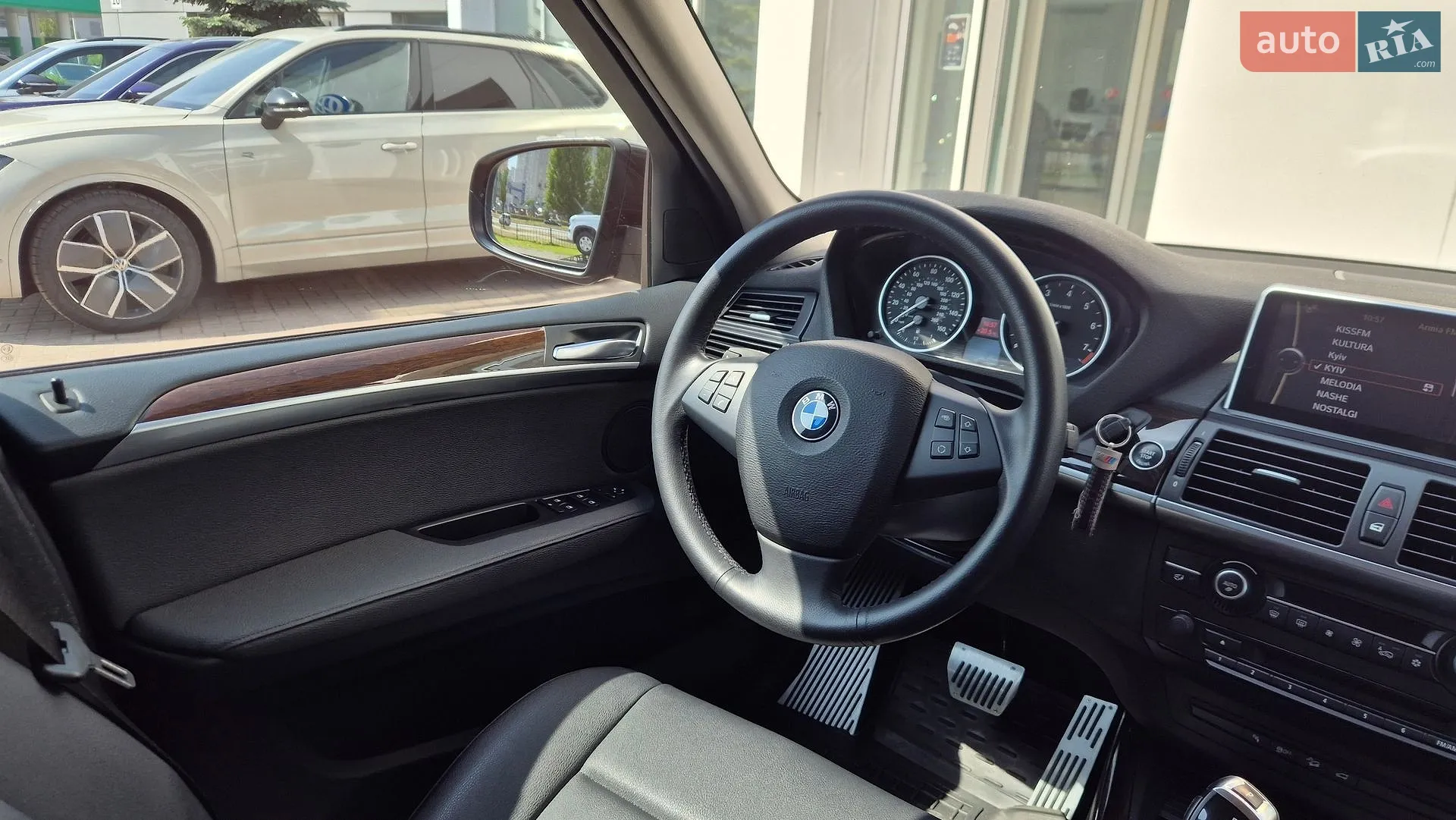 2011 BMW X5 - мініатюра 10