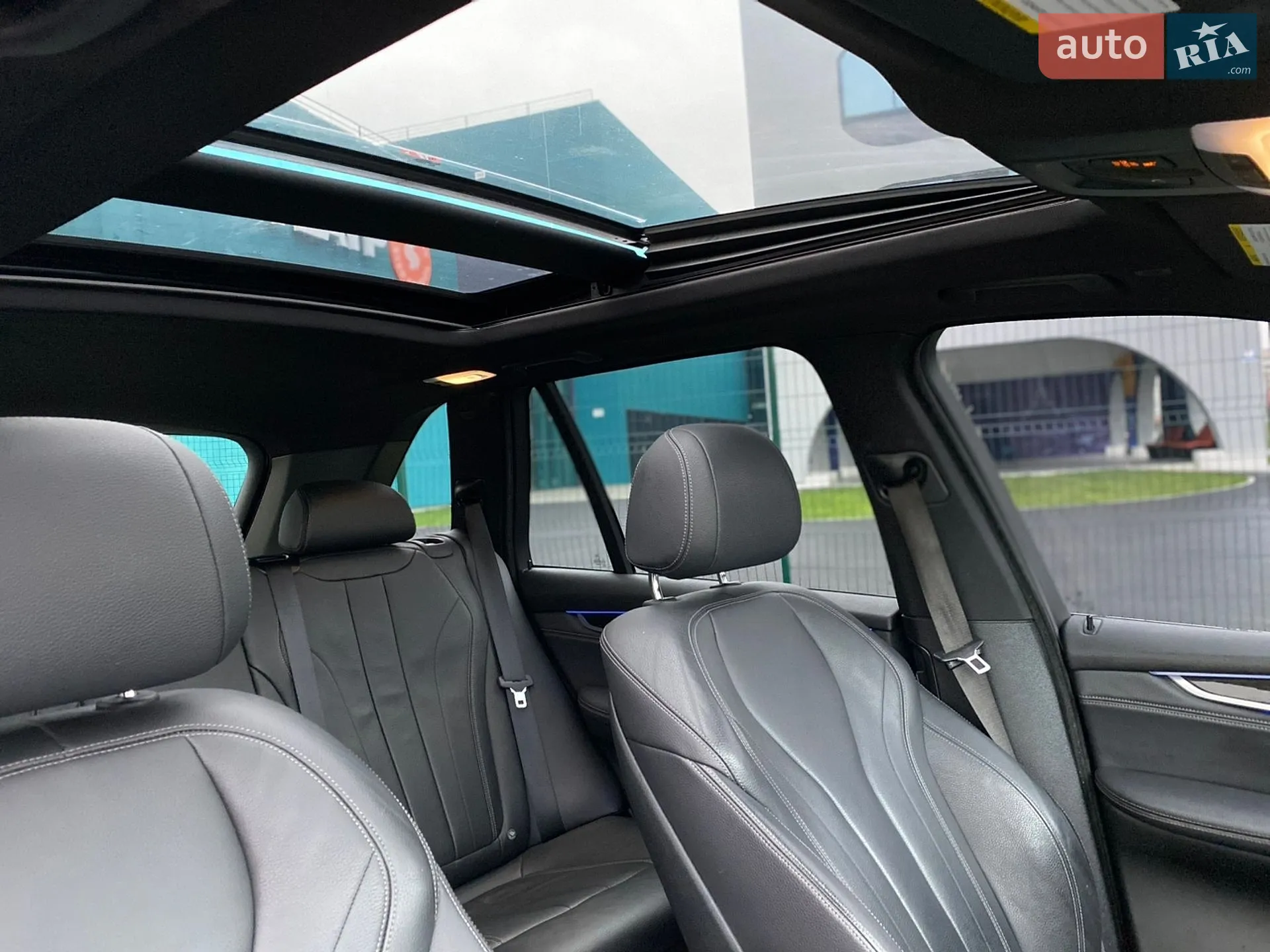 2017 BMW X5 - мініатюра 15