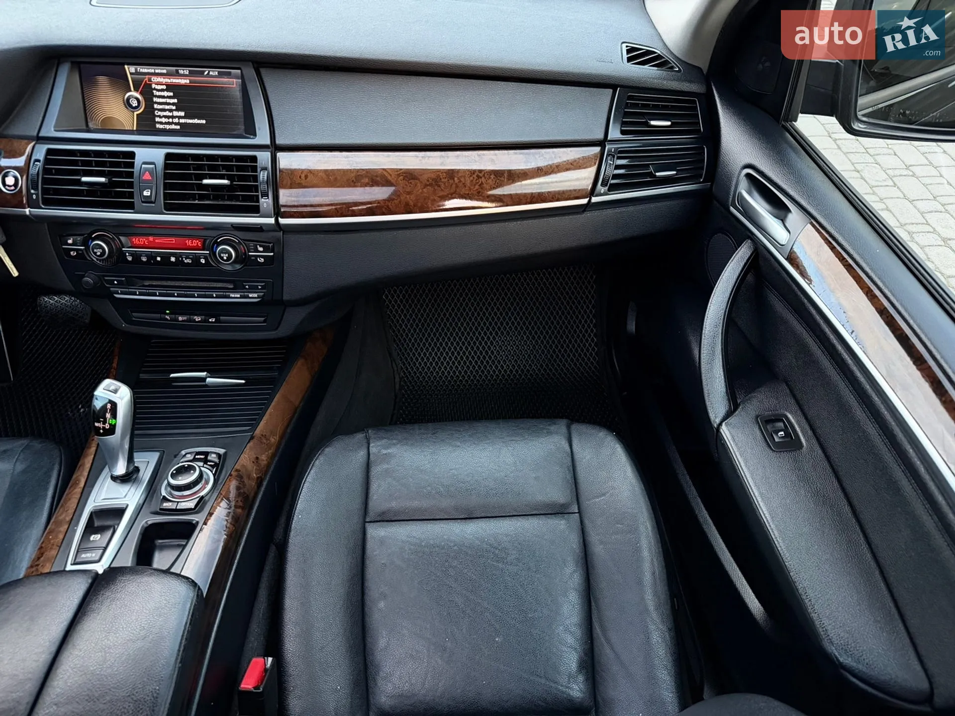 2010 BMW X5 - мініатюра 45