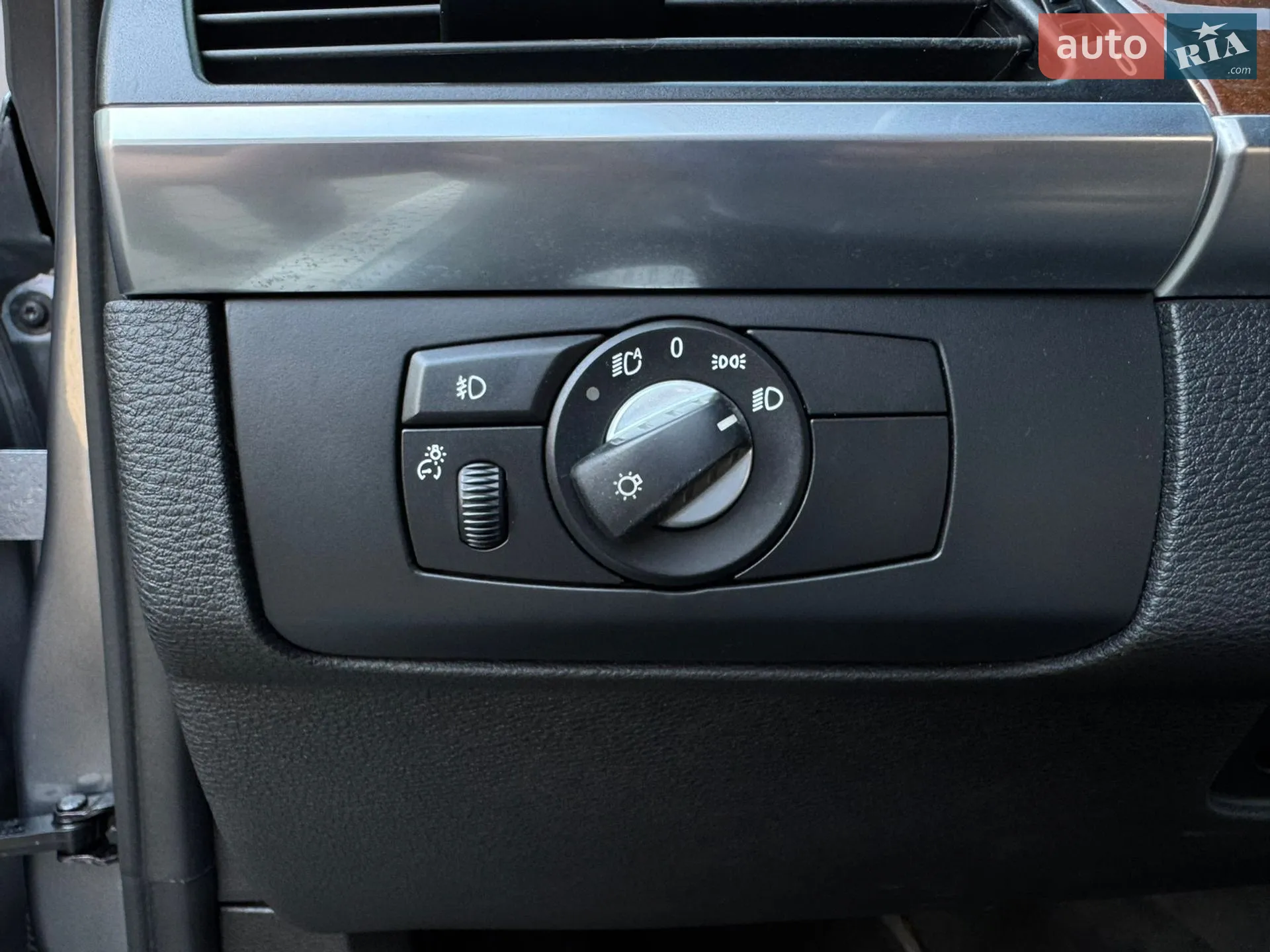 2010 BMW X5 - мініатюра 26