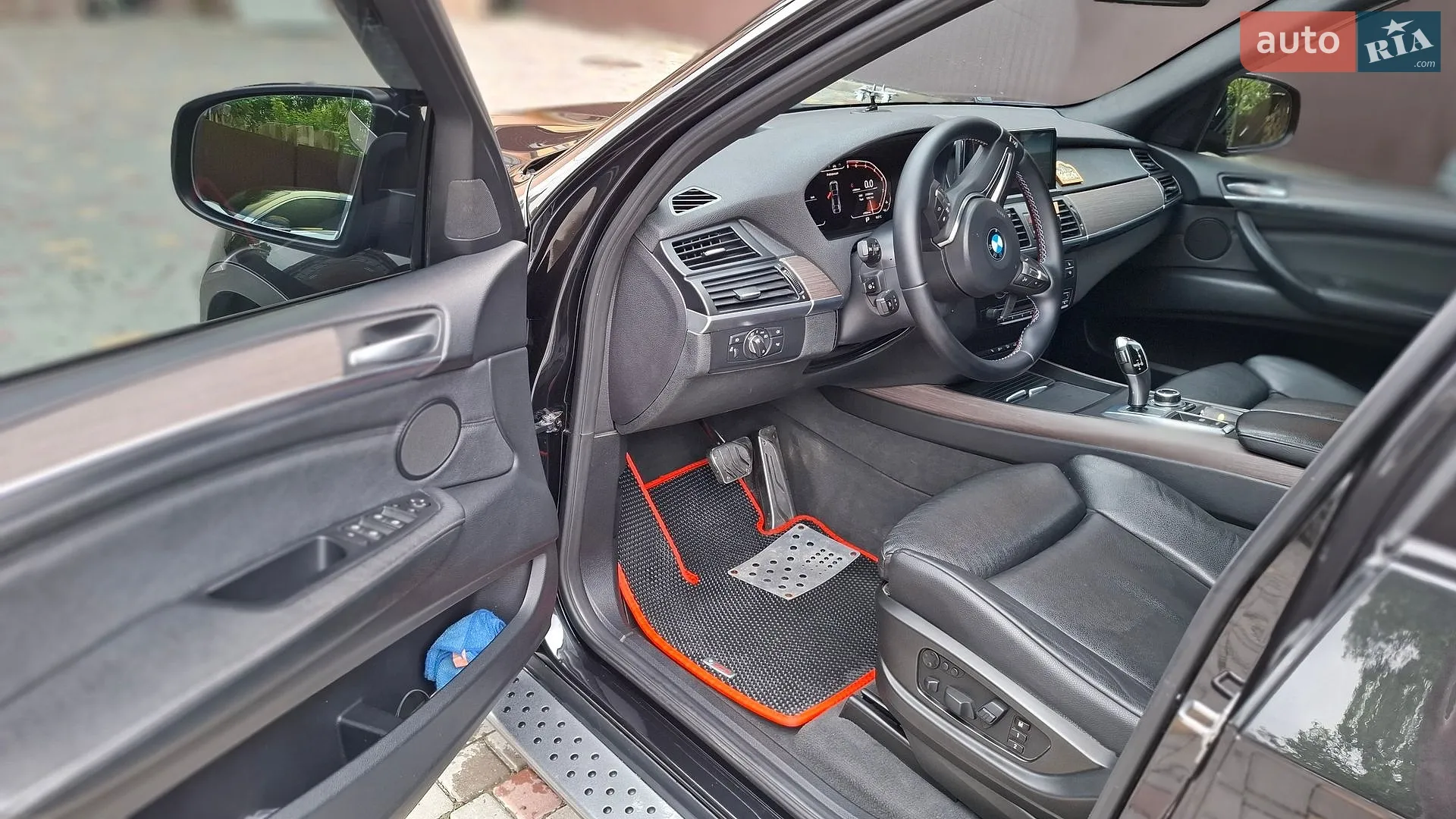 2011 BMW X5 - мініатюра 13