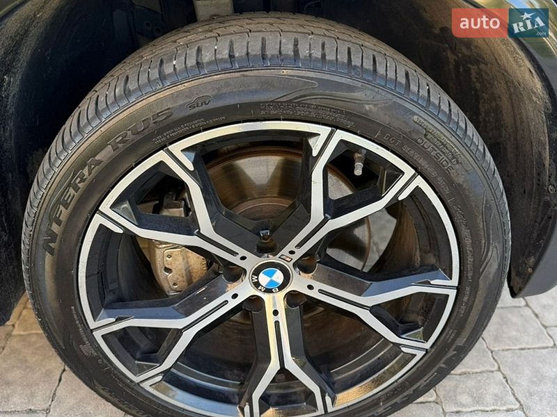 Внедорожник / Кроссовер BMW X5 2009 в Ужгороде