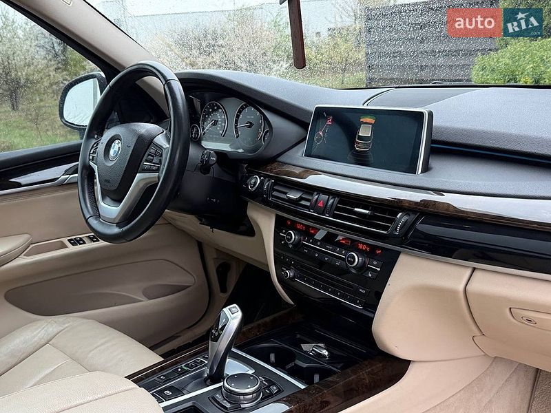 Позашляховик / Кросовер BMW X5 2015 в Стрию