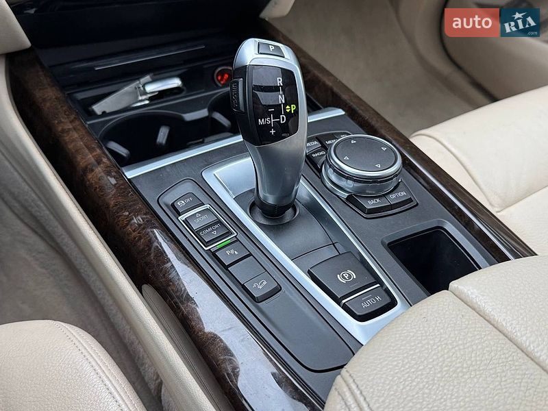 Позашляховик / Кросовер BMW X5 2015 в Стрию