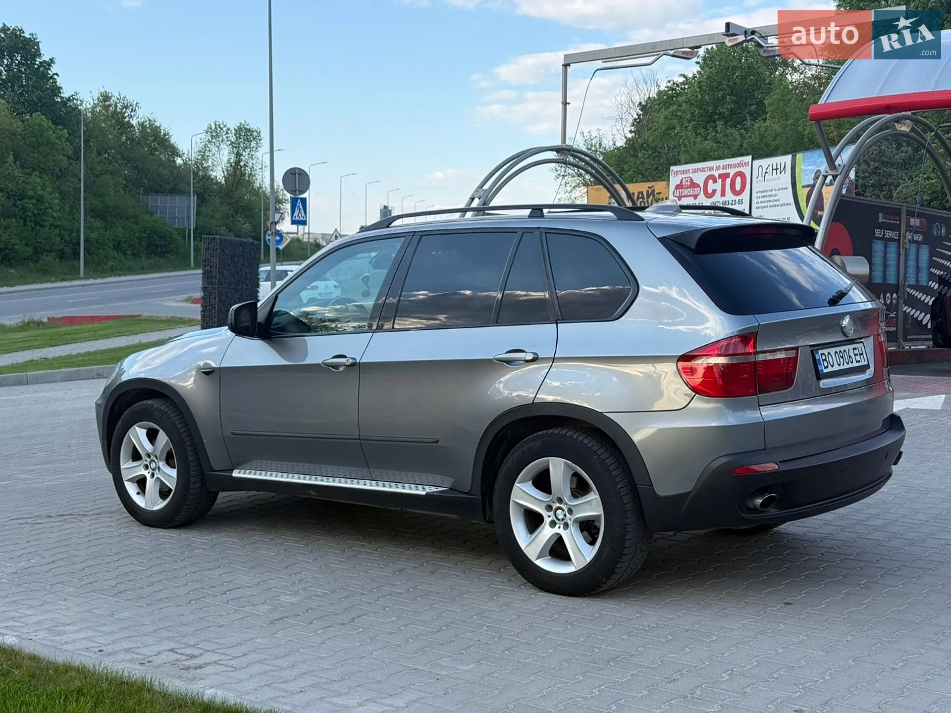 2010 BMW X5 - мініатюра 2