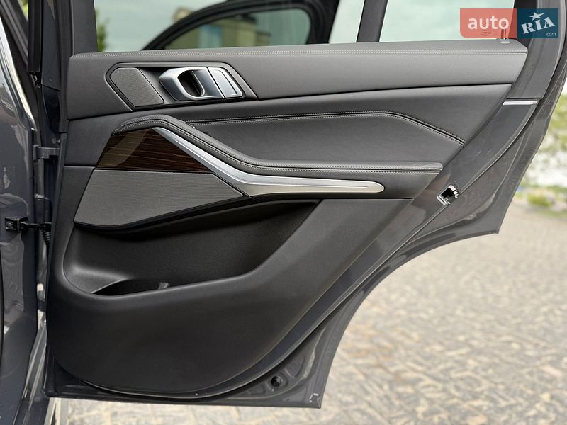 Позашляховик / Кросовер BMW X5 2023 в Львові