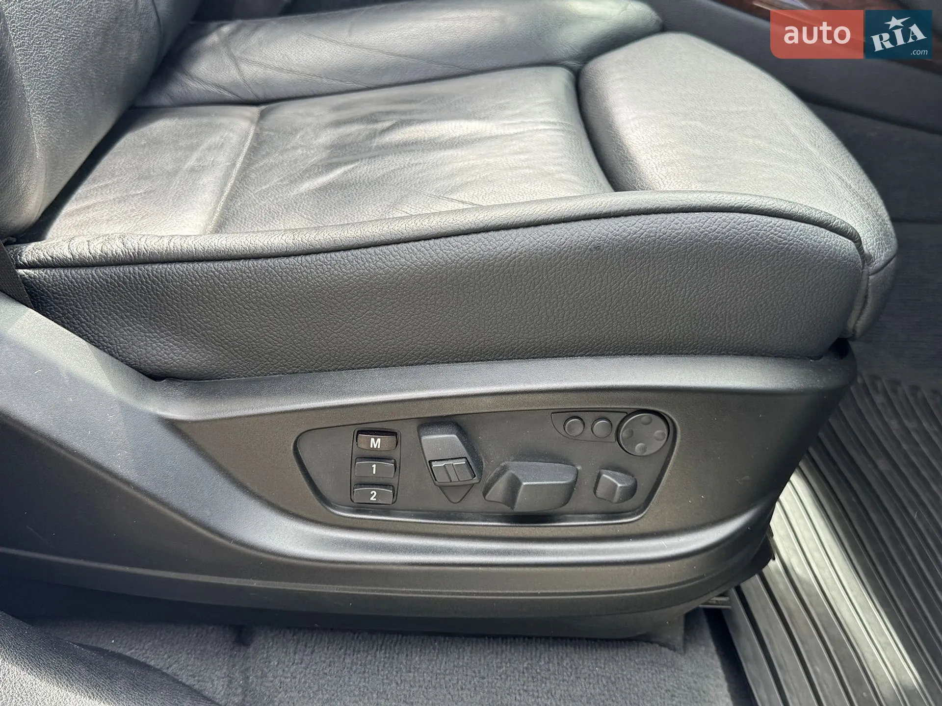 2010 BMW X5 - мініатюра 14
