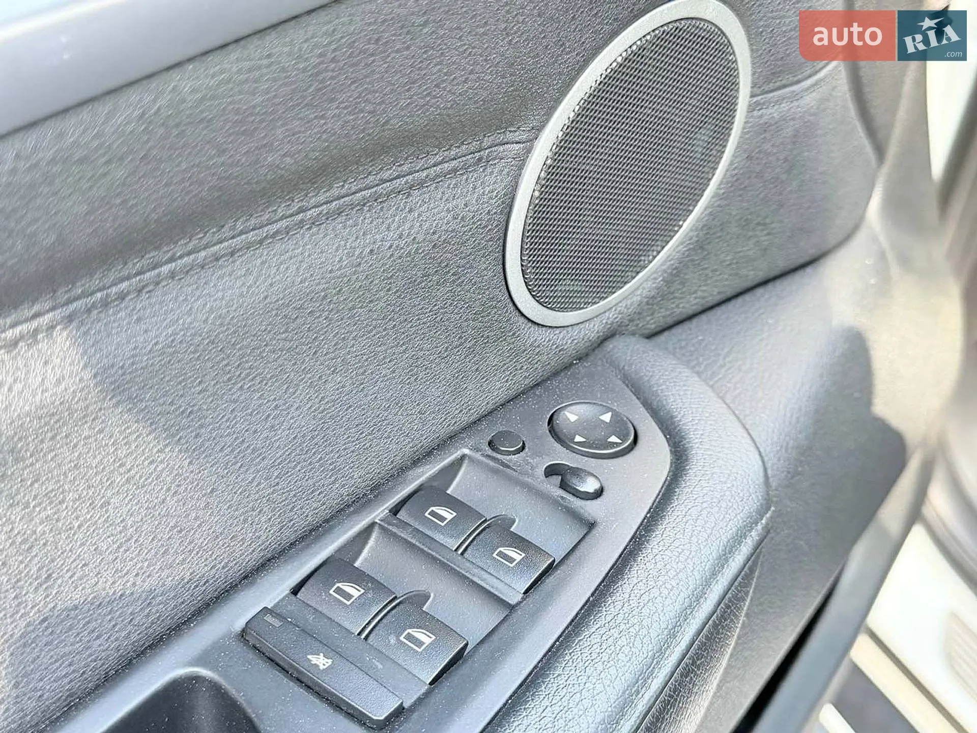 2010 BMW X5 - мініатюра 27