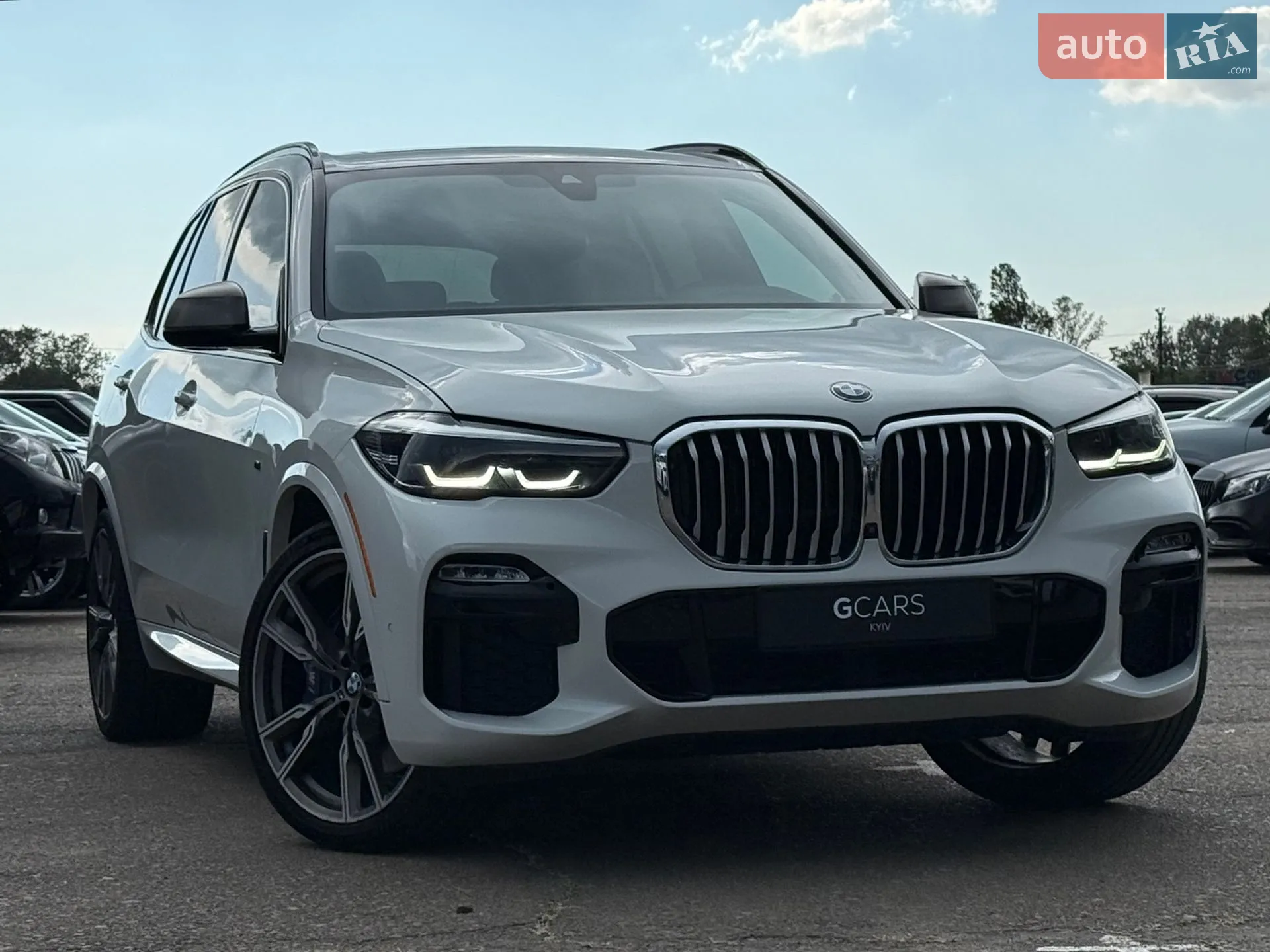 2022 BMW X5 - фото 1