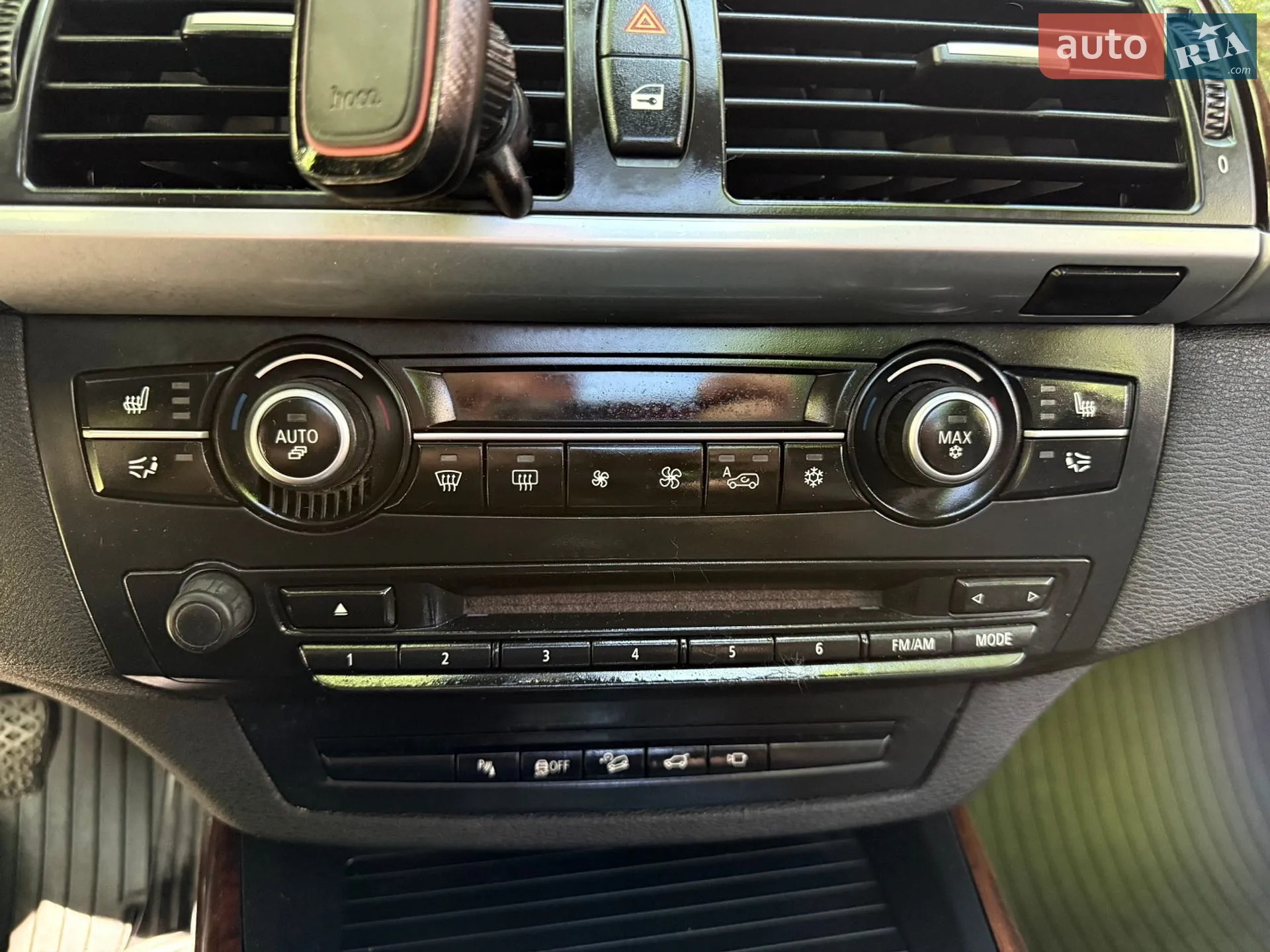 2010 BMW X5 - мініатюра 17
