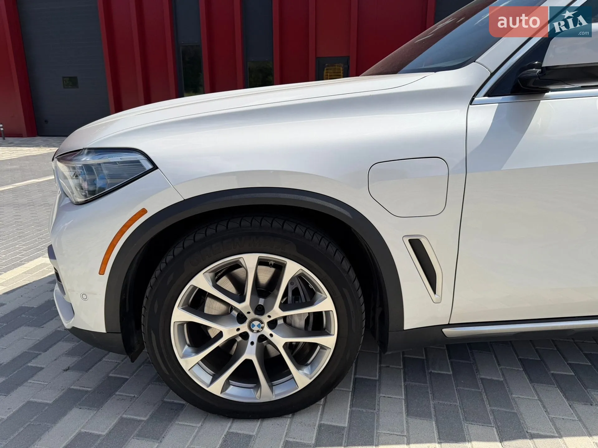 2021 BMW X5 - мініатюра 11
