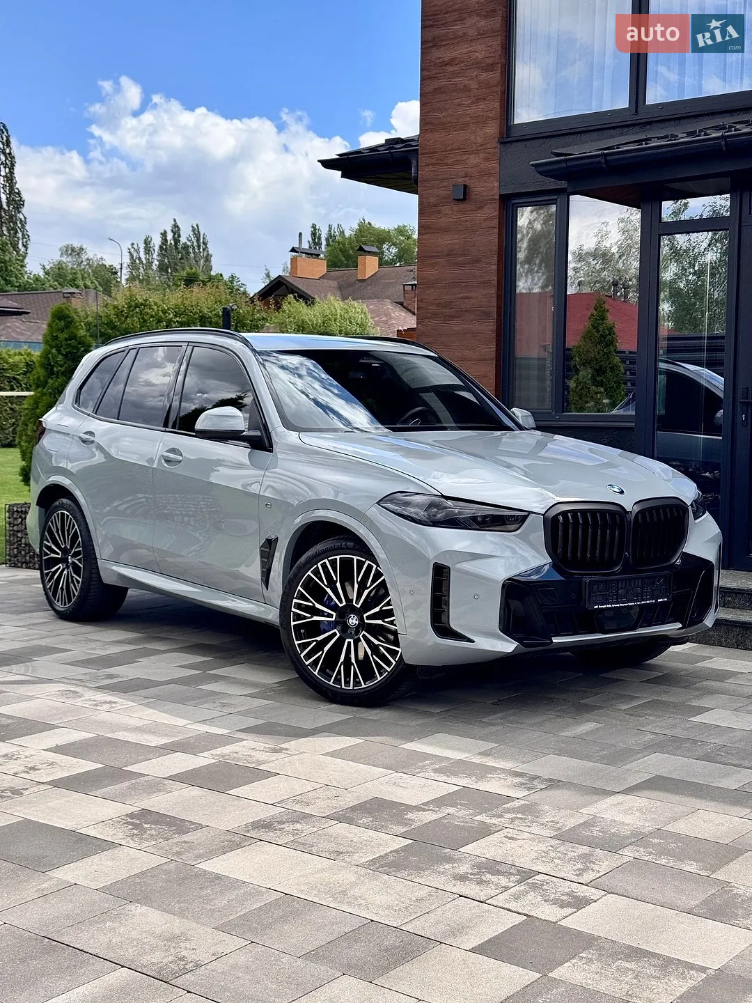 2023 BMW X5 - фото 1