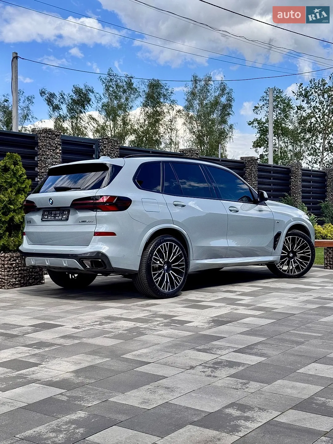 2023 BMW X5 - мініатюра 3