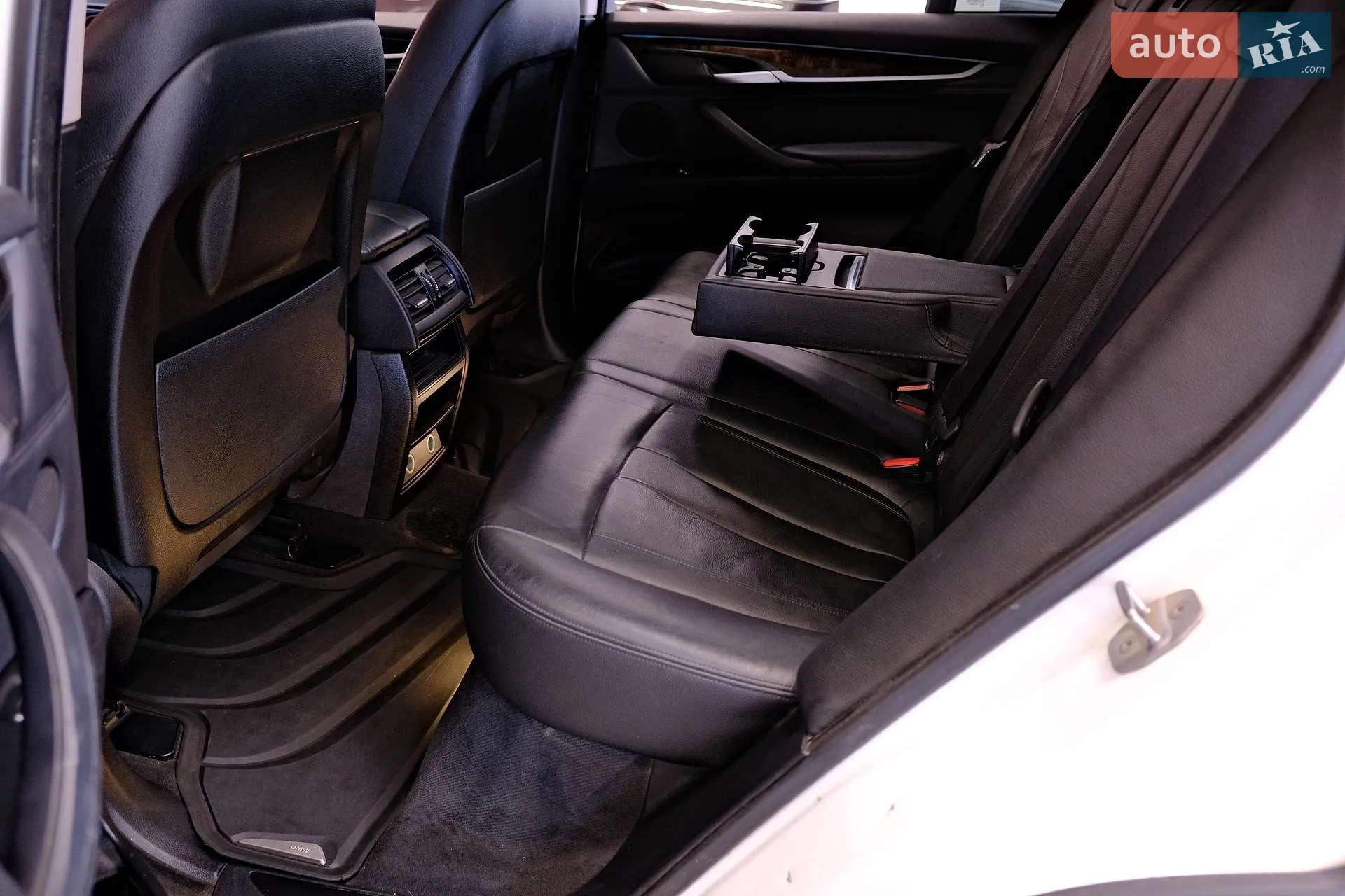 2015 BMW X5 - мініатюра 30