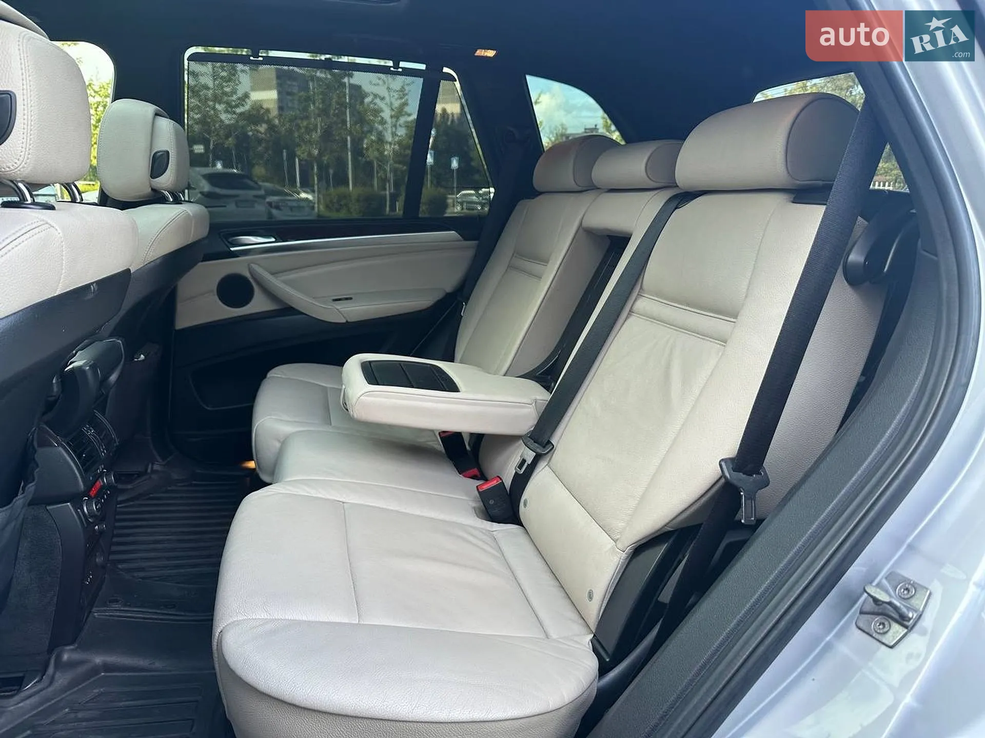 2011 BMW X5 - мініатюра 10