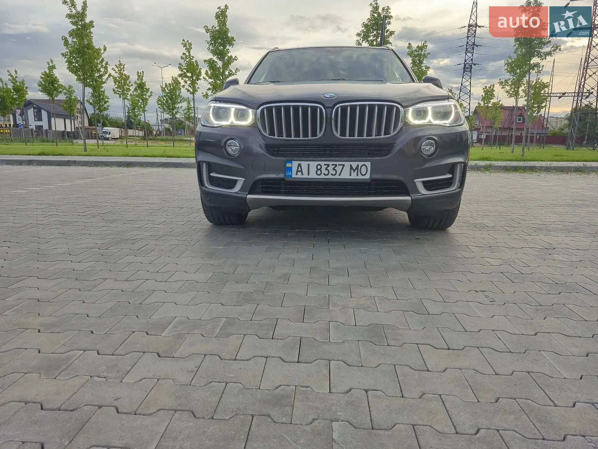 2016 BMW X5 - мініатюра 2