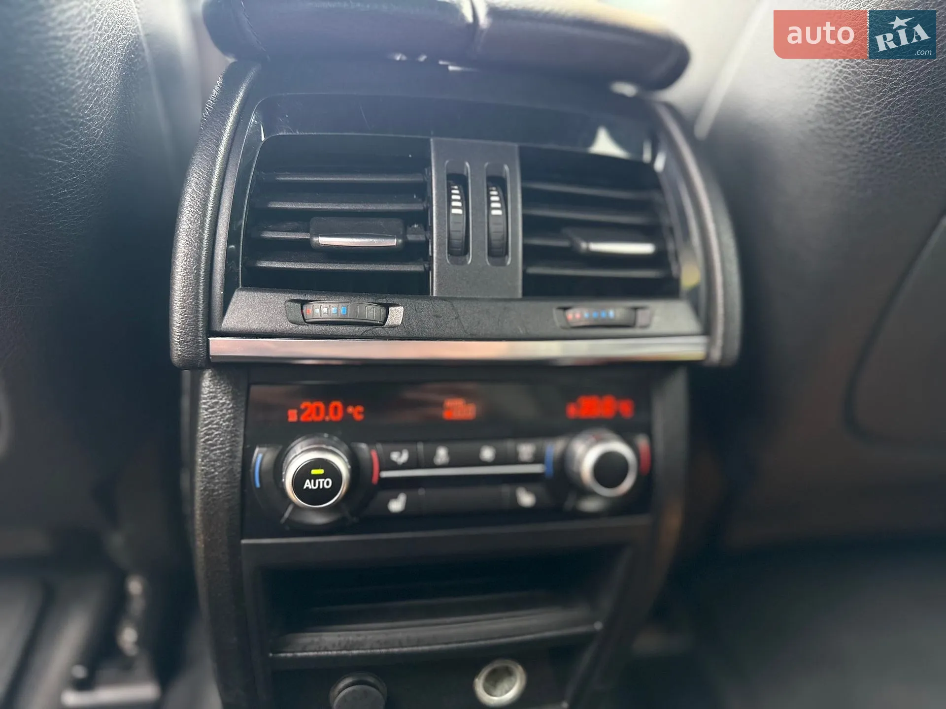 2014 BMW X5 - мініатюра 37