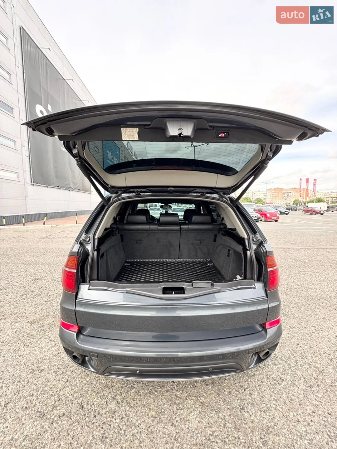 2011 BMW X5 - мініатюра 16