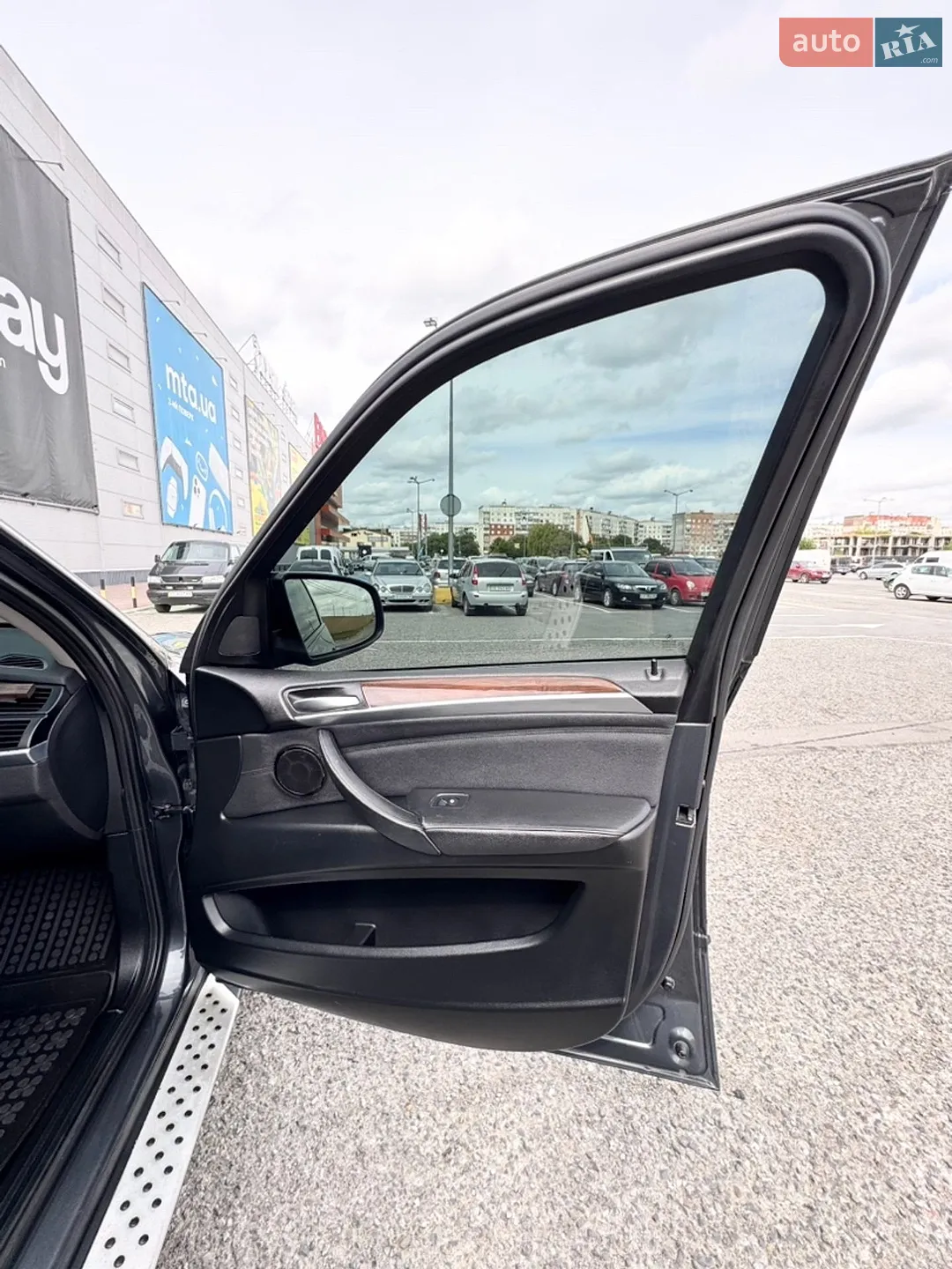 2011 BMW X5 - мініатюра 21