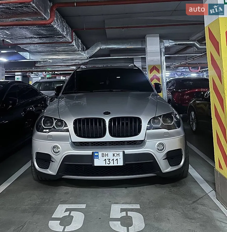 2010 BMW X5 - мініатюра 27