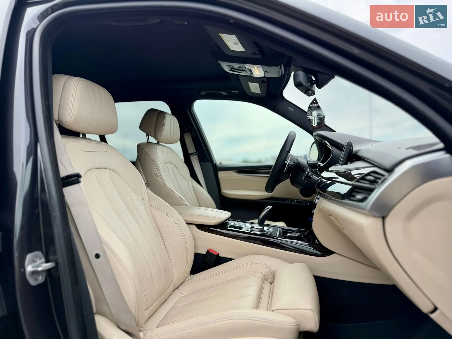 2017 BMW X5 - мініатюра 16