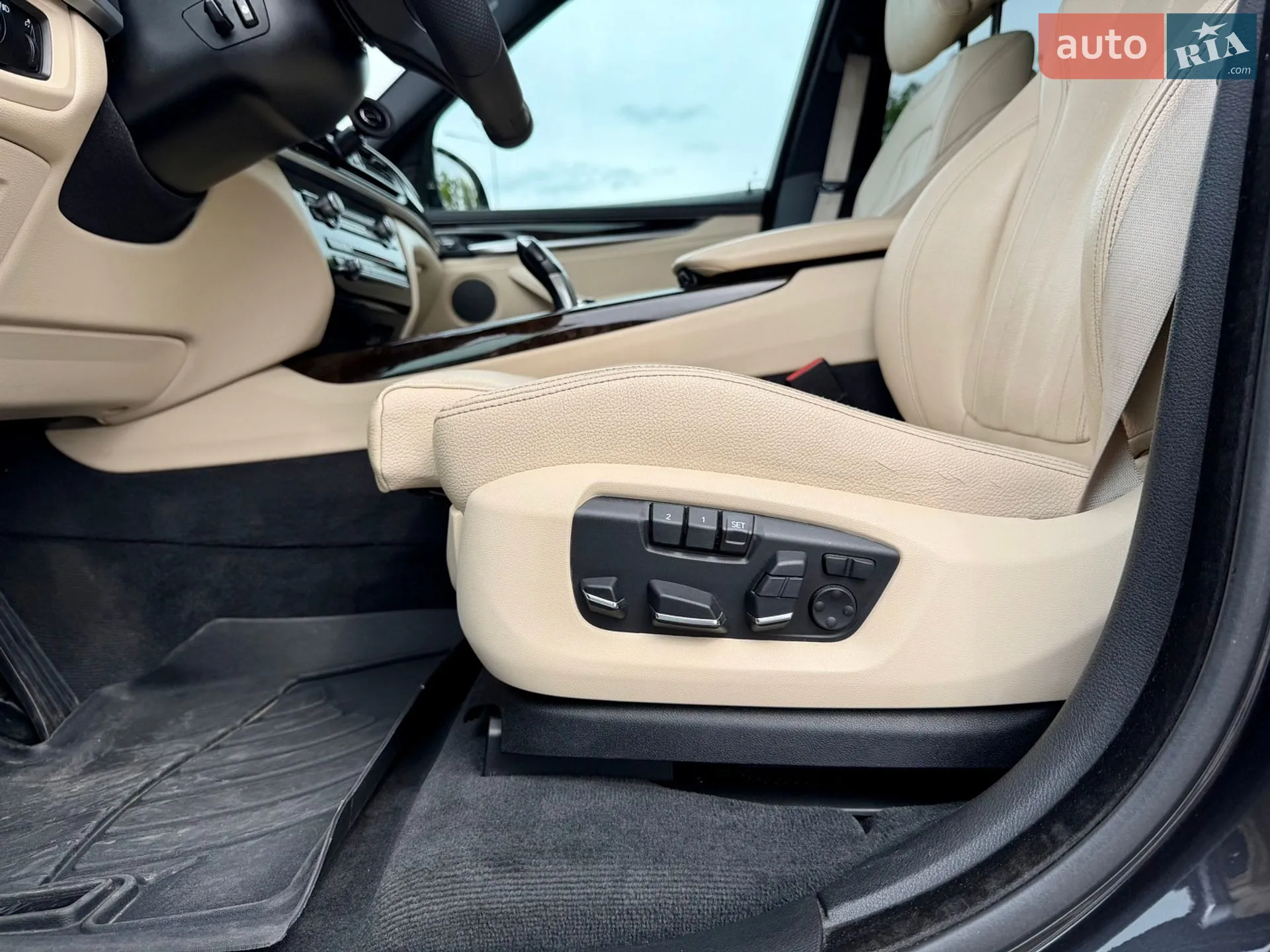 2017 BMW X5 - мініатюра 18