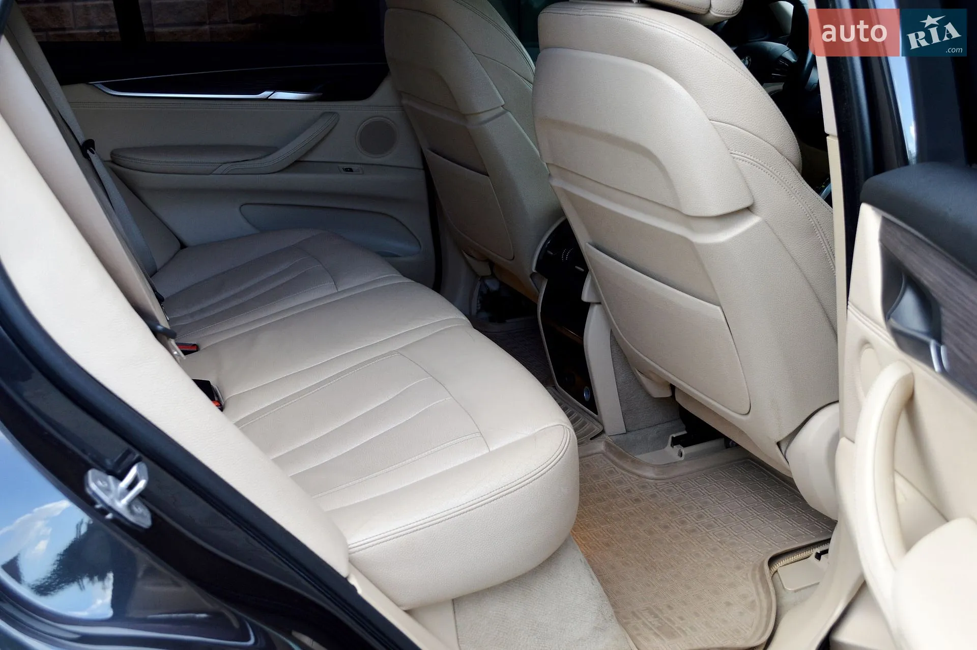 2017 BMW X5 - мініатюра 34