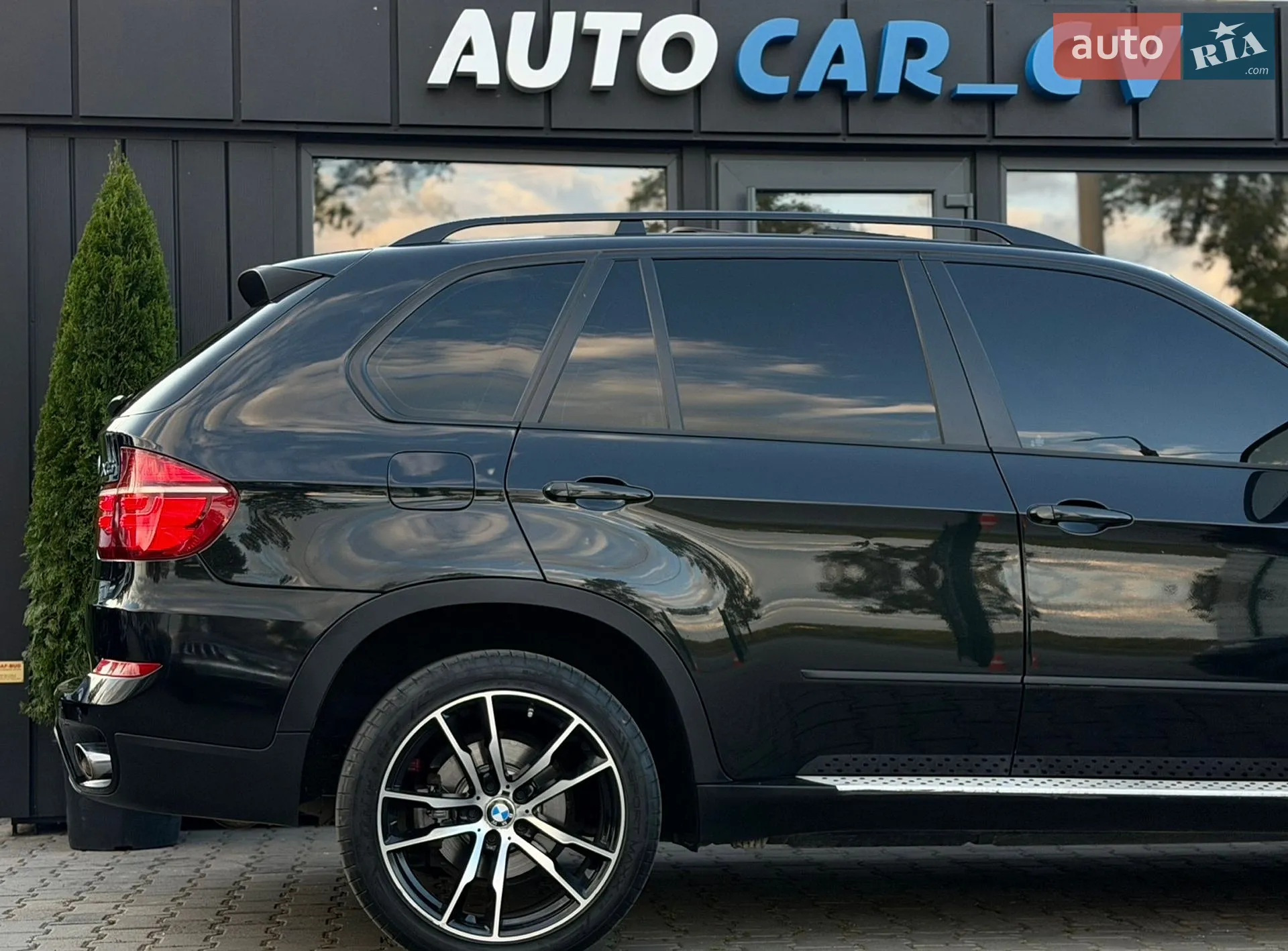 2011 BMW X5 - мініатюра 17