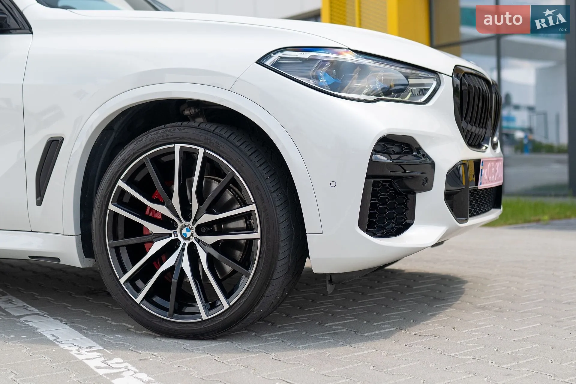 2023 BMW X5 - мініатюра 8
