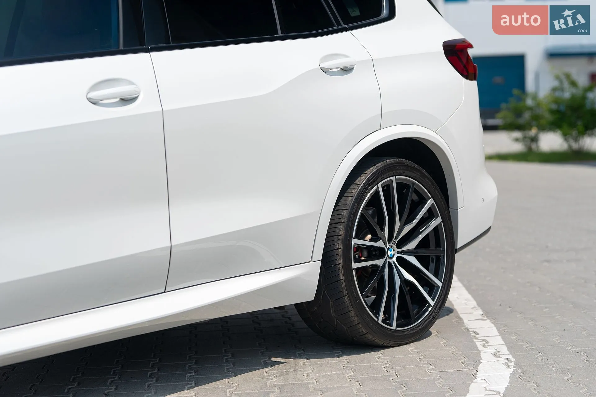 2023 BMW X5 - мініатюра 13