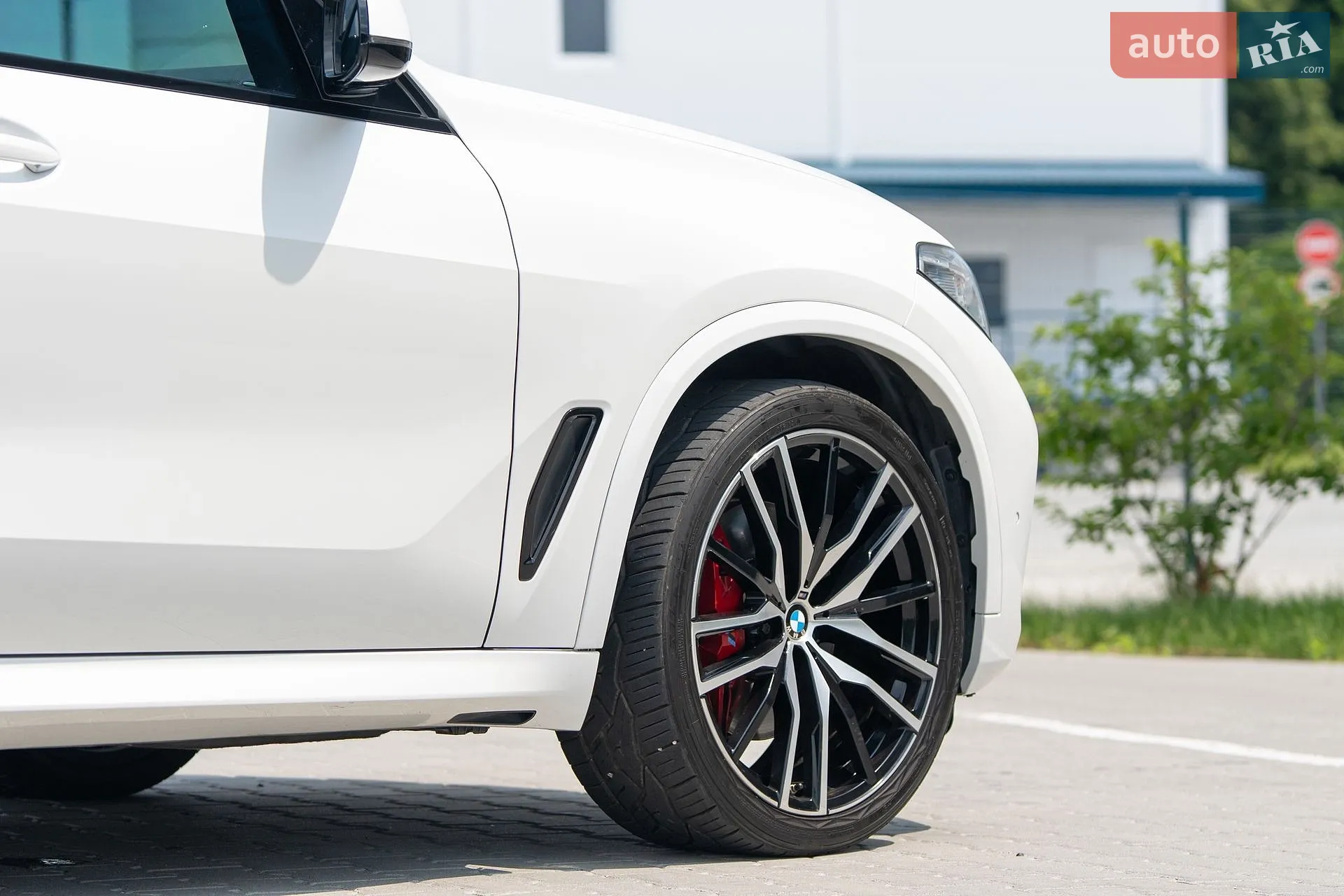 2023 BMW X5 - мініатюра 26
