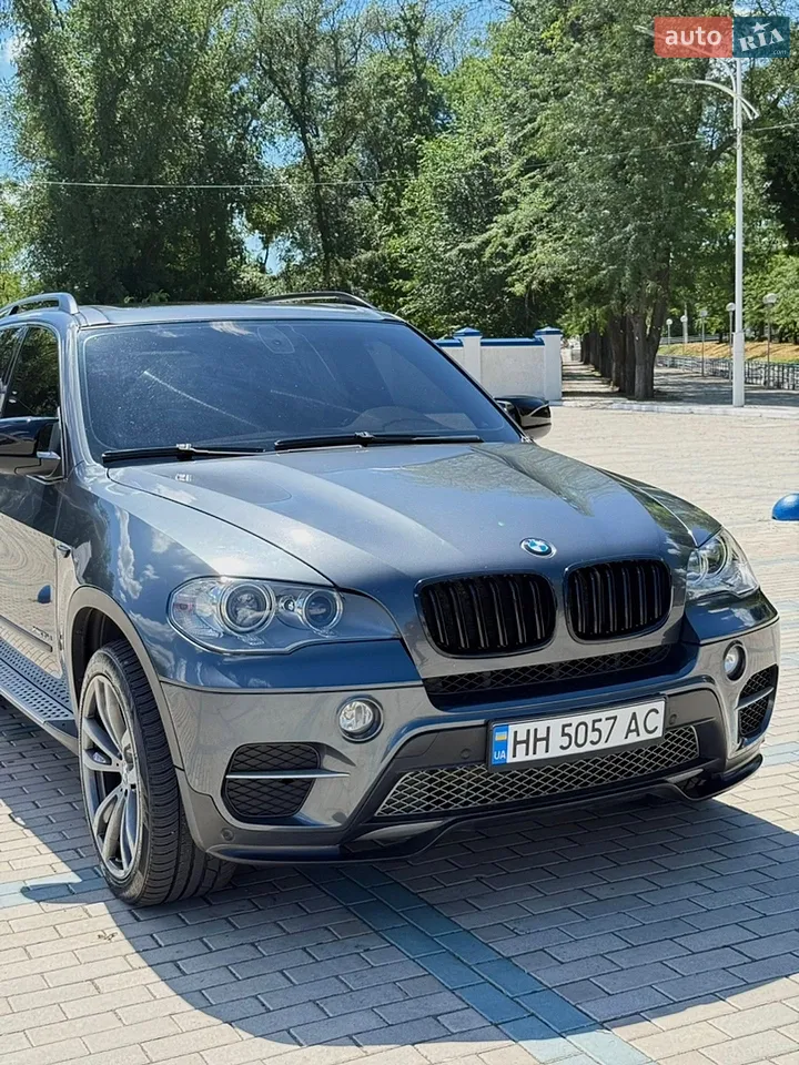 2011 BMW X5 - мініатюра 28