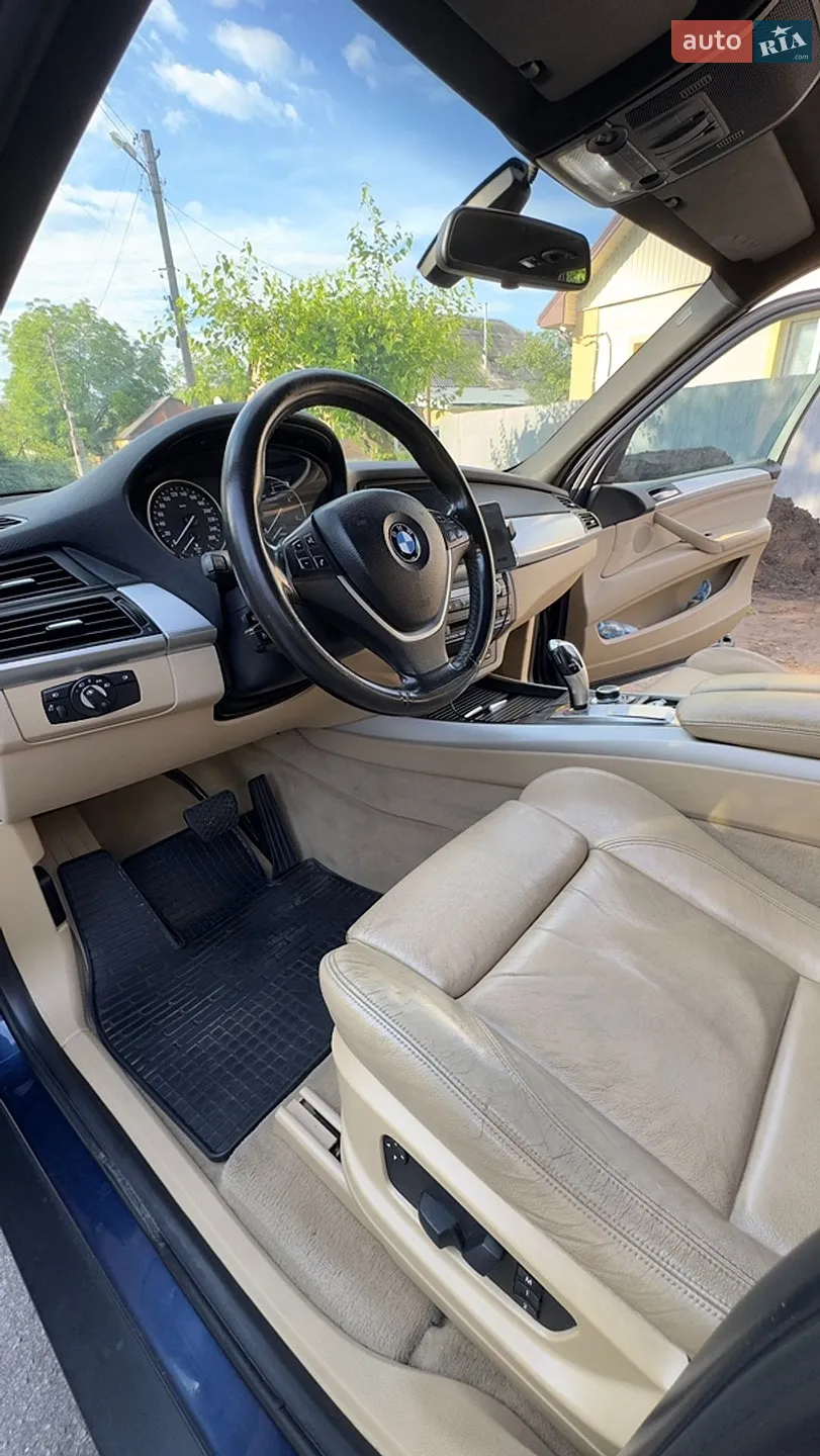 2010 BMW X5 - мініатюра 9