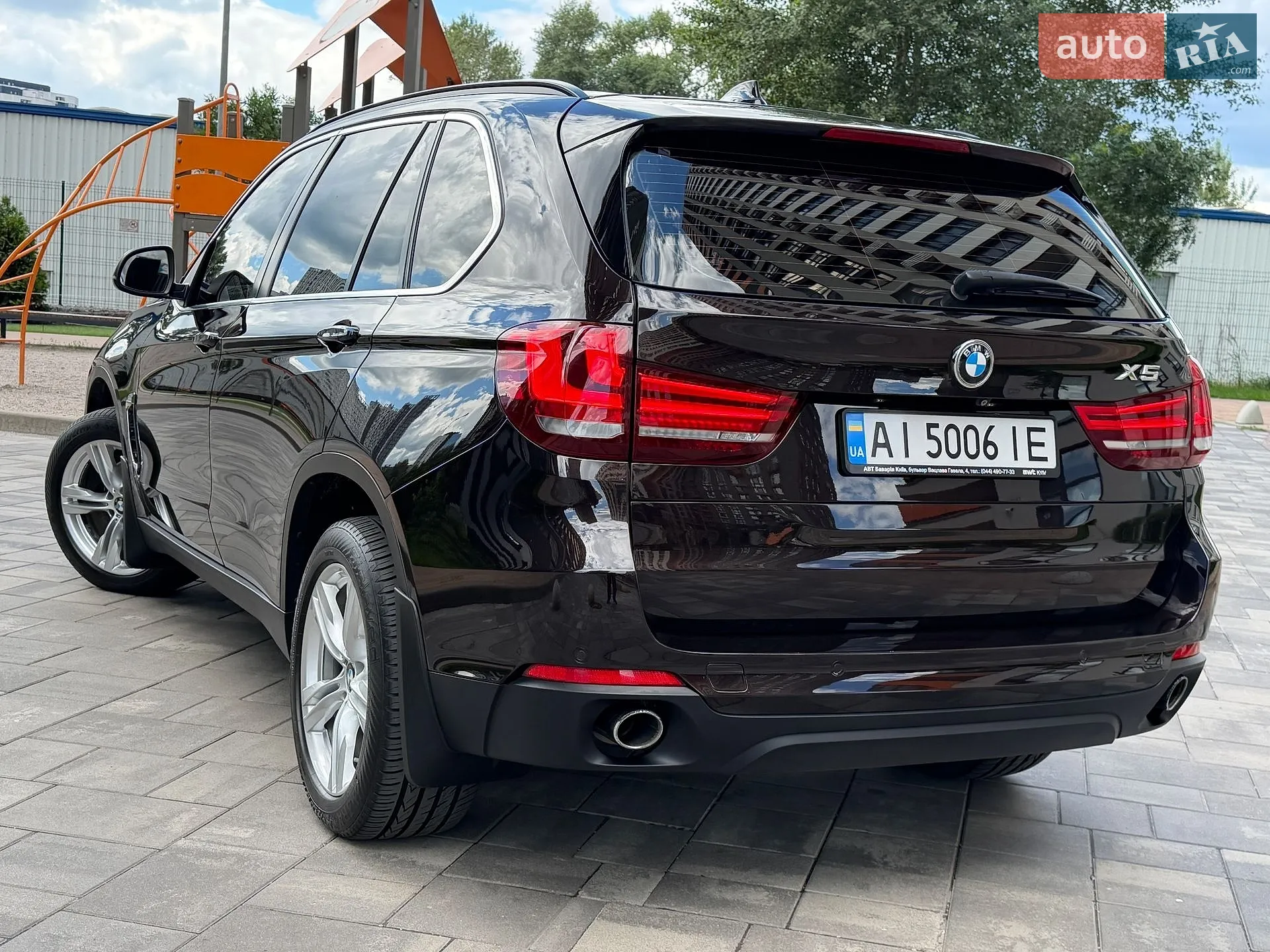 2016 BMW X5 - мініатюра 2