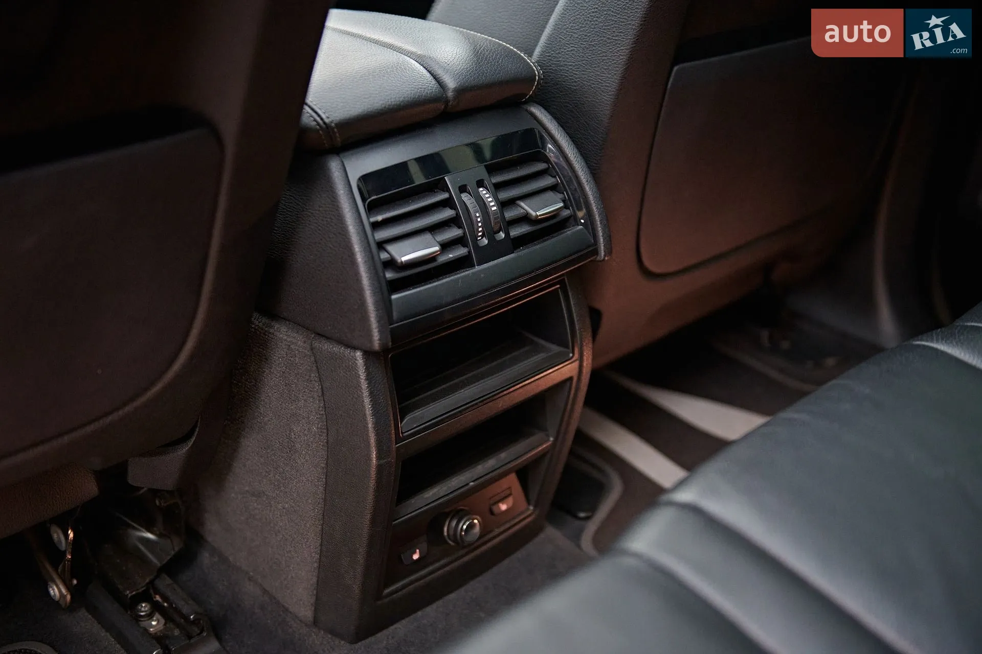 2014 BMW X5 - мініатюра 18