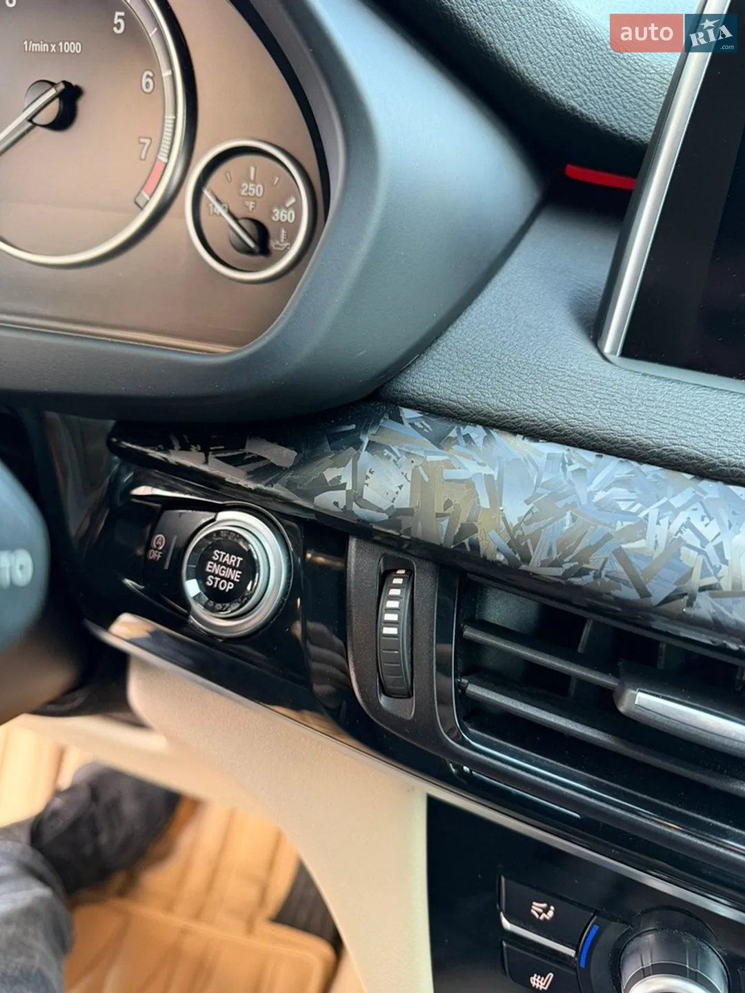 2014 BMW X5 - мініатюра 17