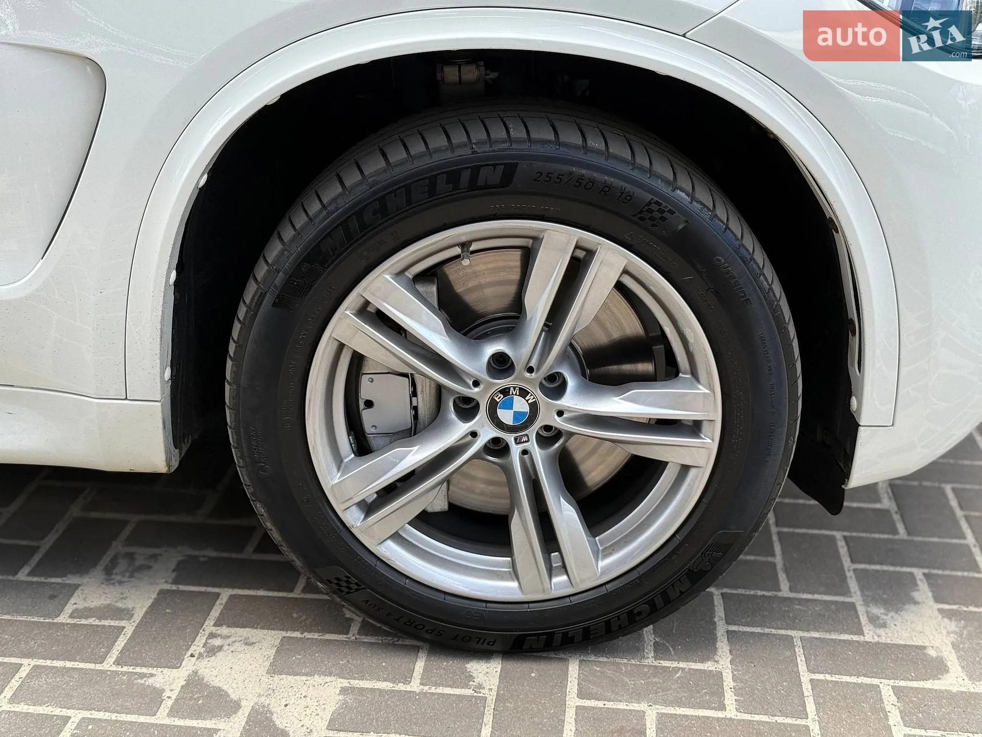 2017 BMW X5 - мініатюра 14