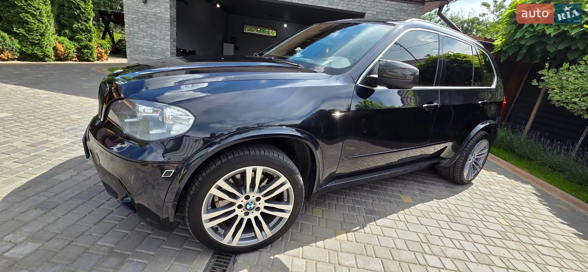 2011 BMW X5 - мініатюра 45
