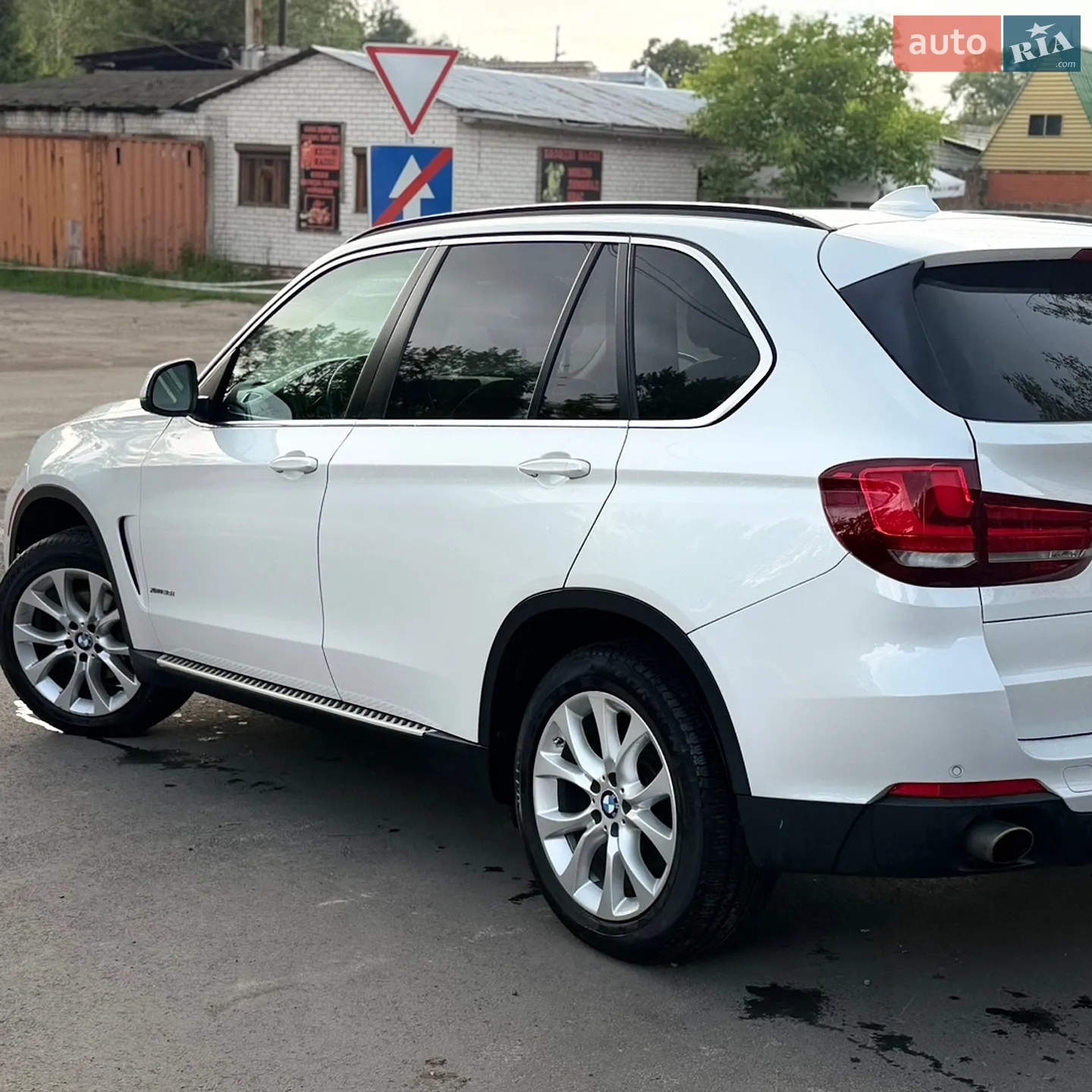 2016 BMW X5 - мініатюра 9