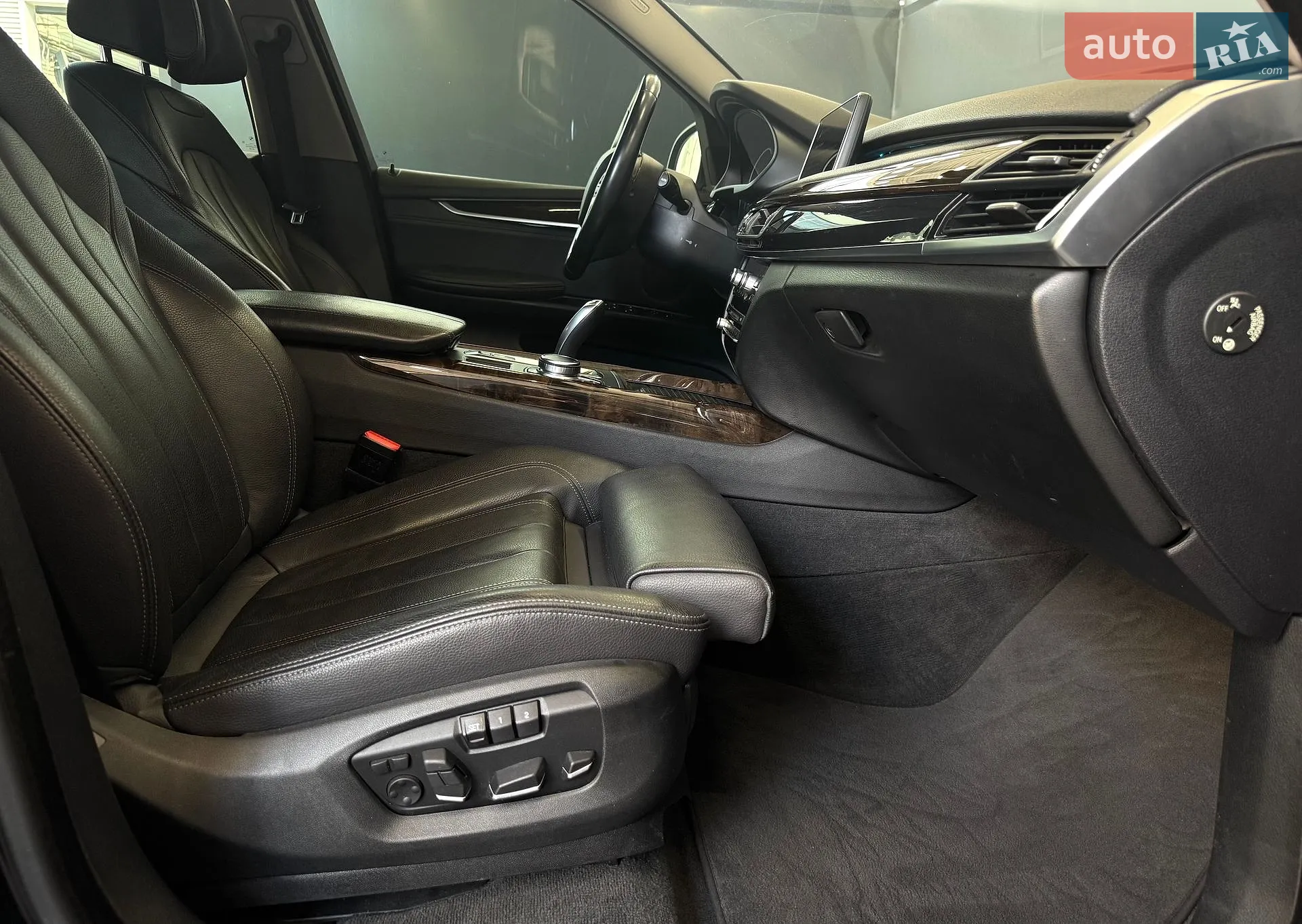 2017 BMW X5 - мініатюра 28