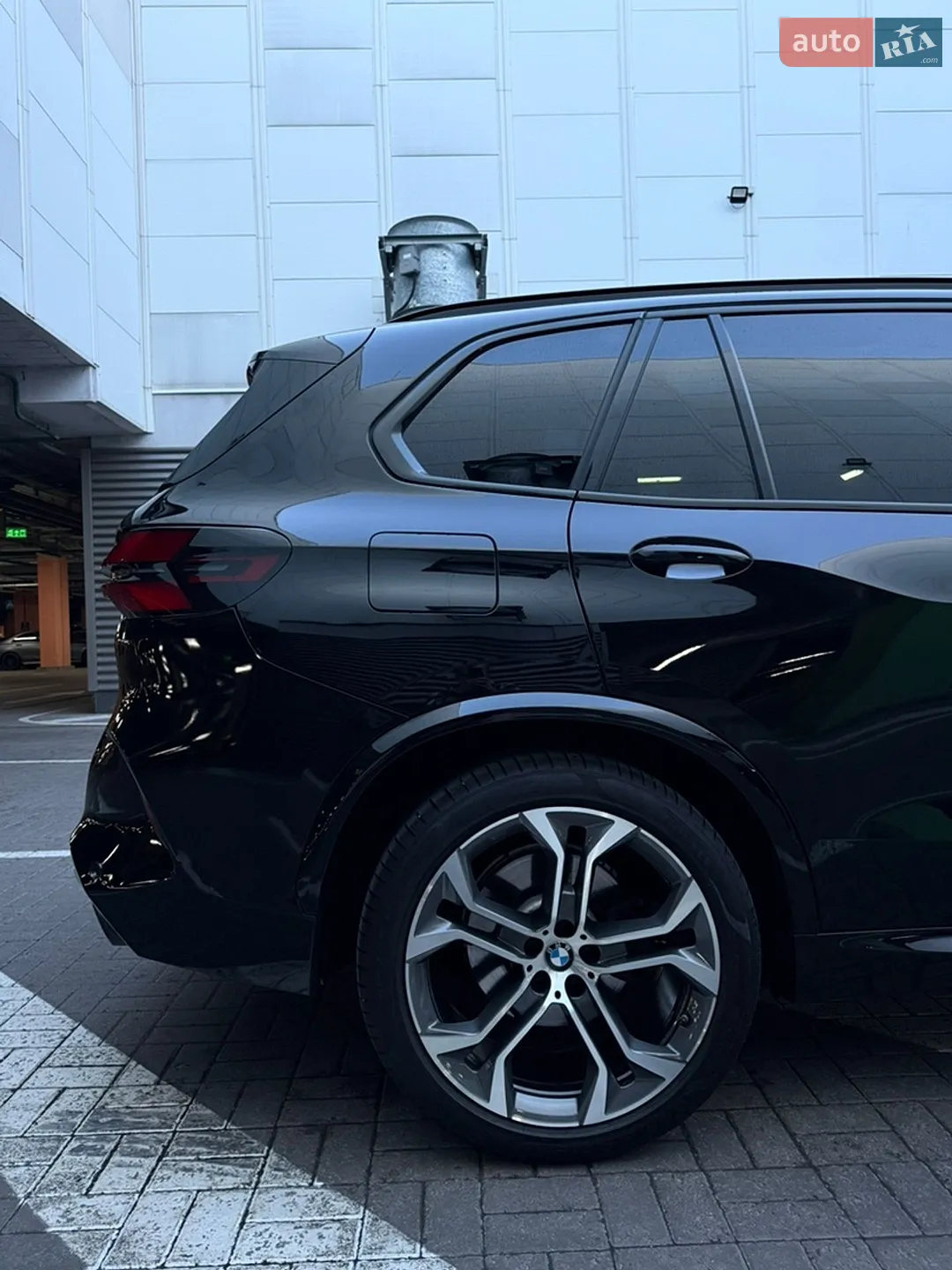 2021 BMW X5 - мініатюра 23