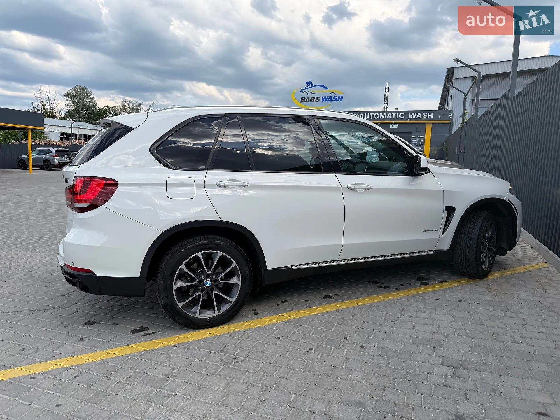 2015 BMW X5 - мініатюра 3