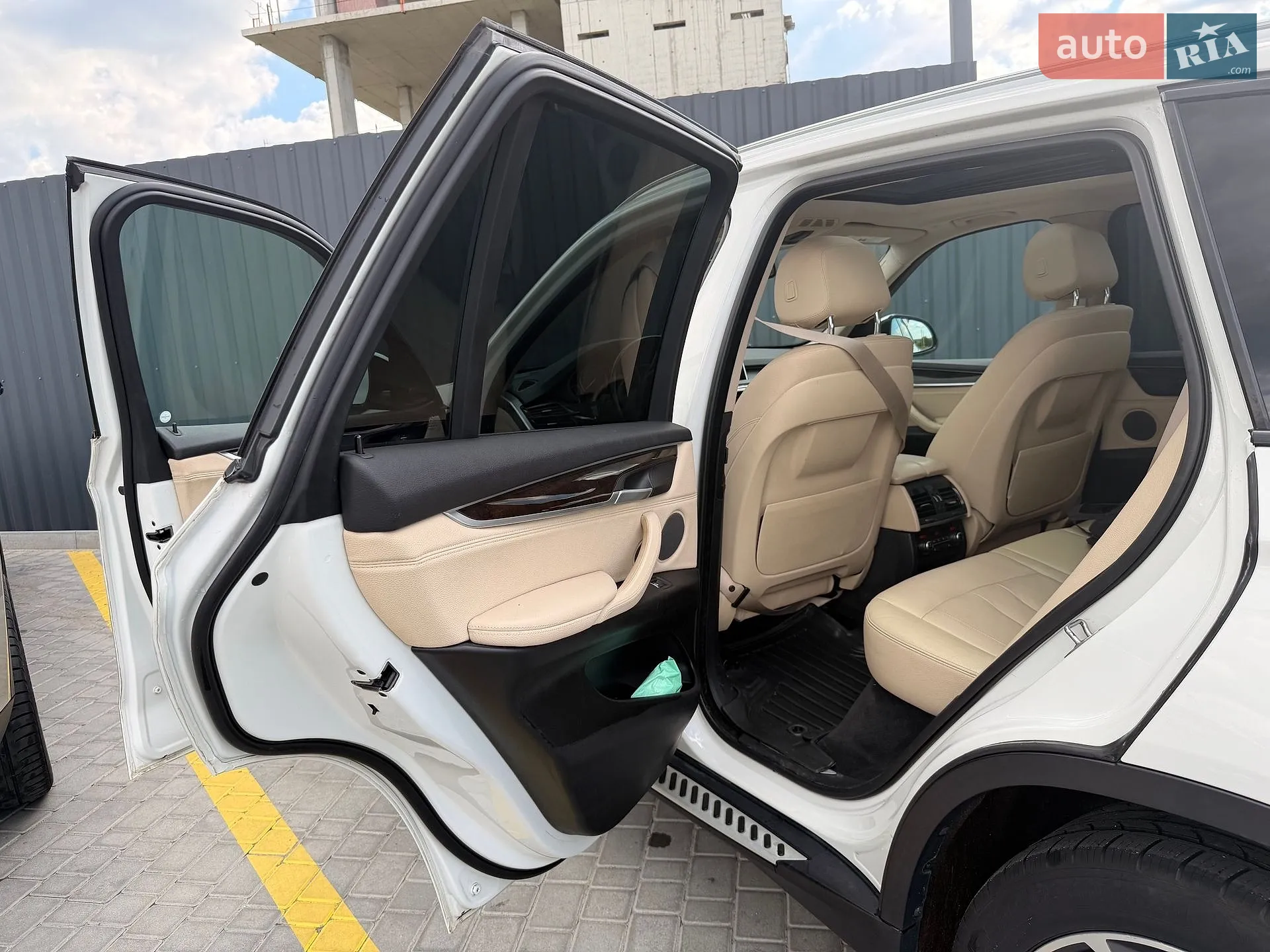 2015 BMW X5 - мініатюра 12