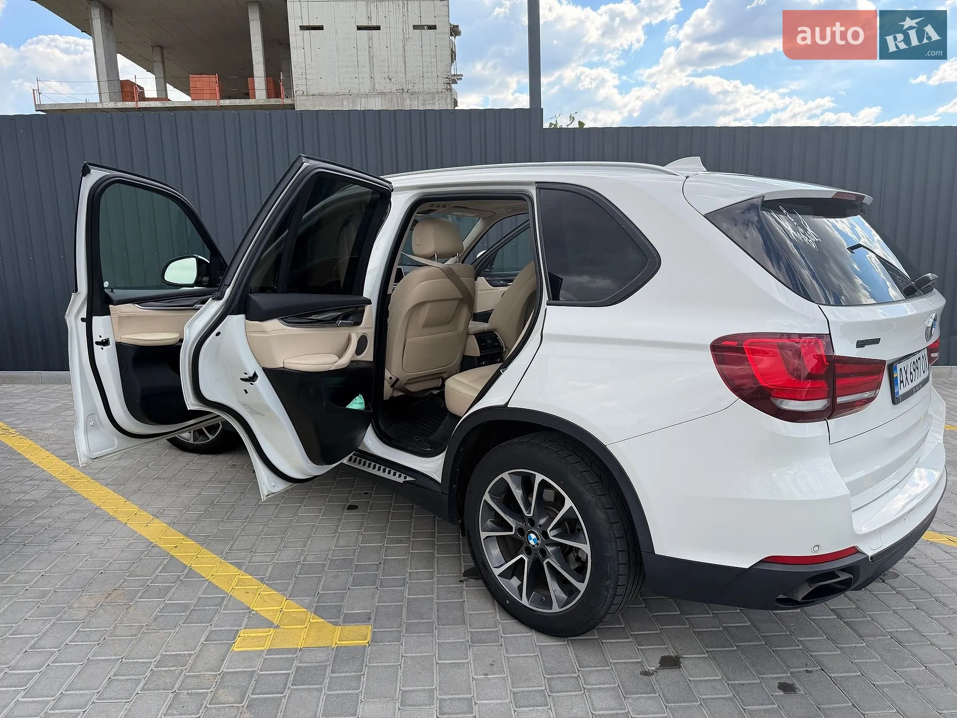 2015 BMW X5 - мініатюра 4