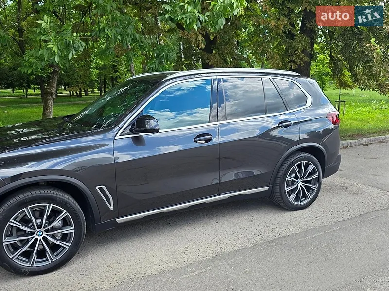 BMW X5 2021