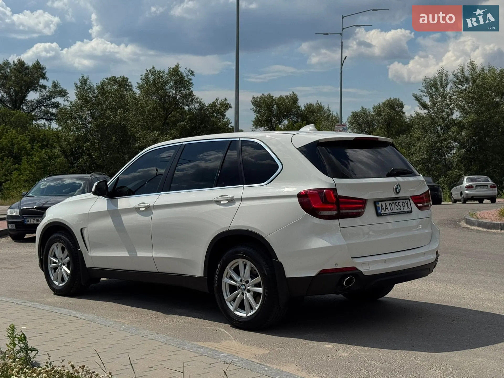 2017 BMW X5 - мініатюра 3
