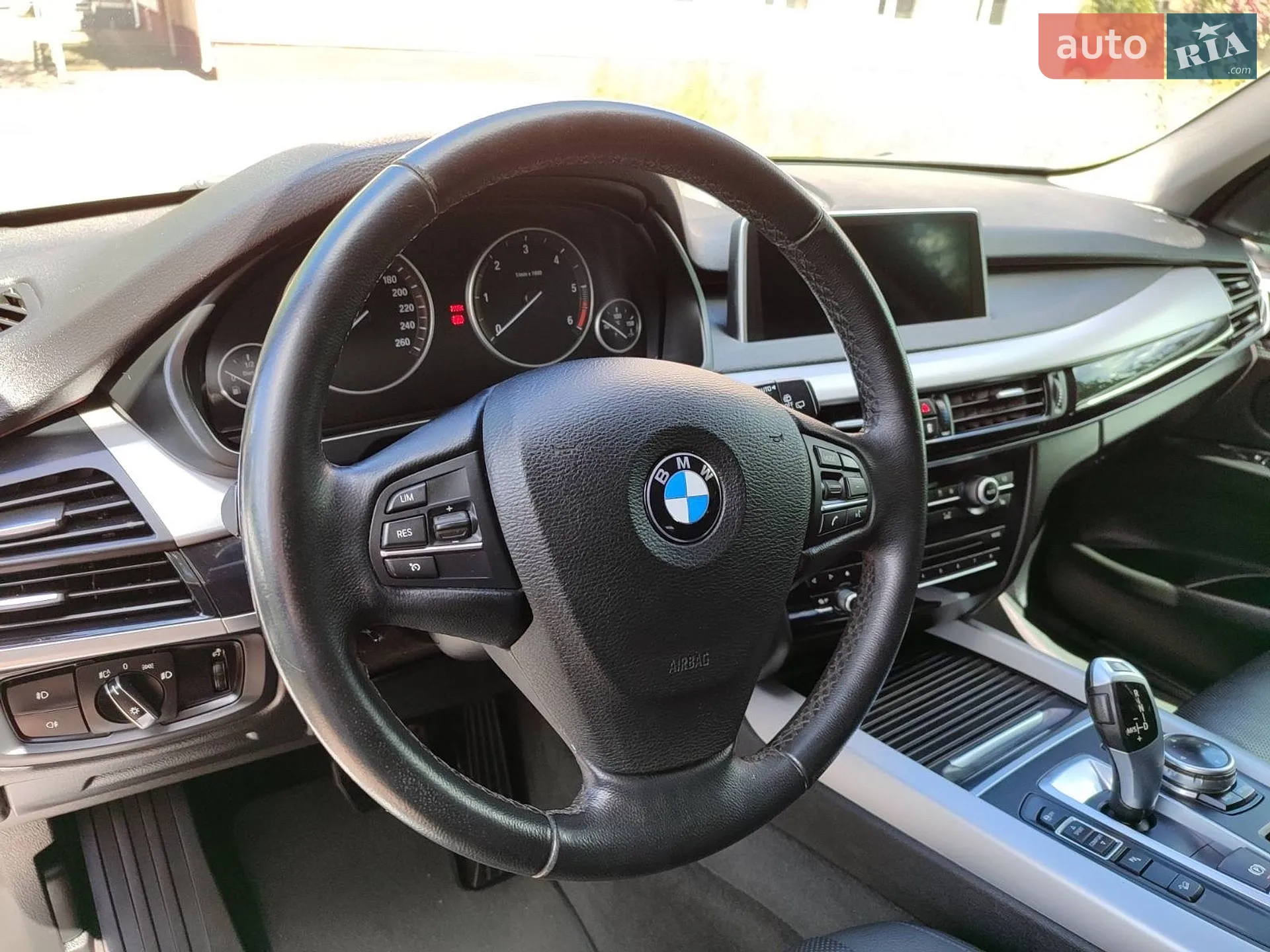 2014 BMW X5 - мініатюра 18